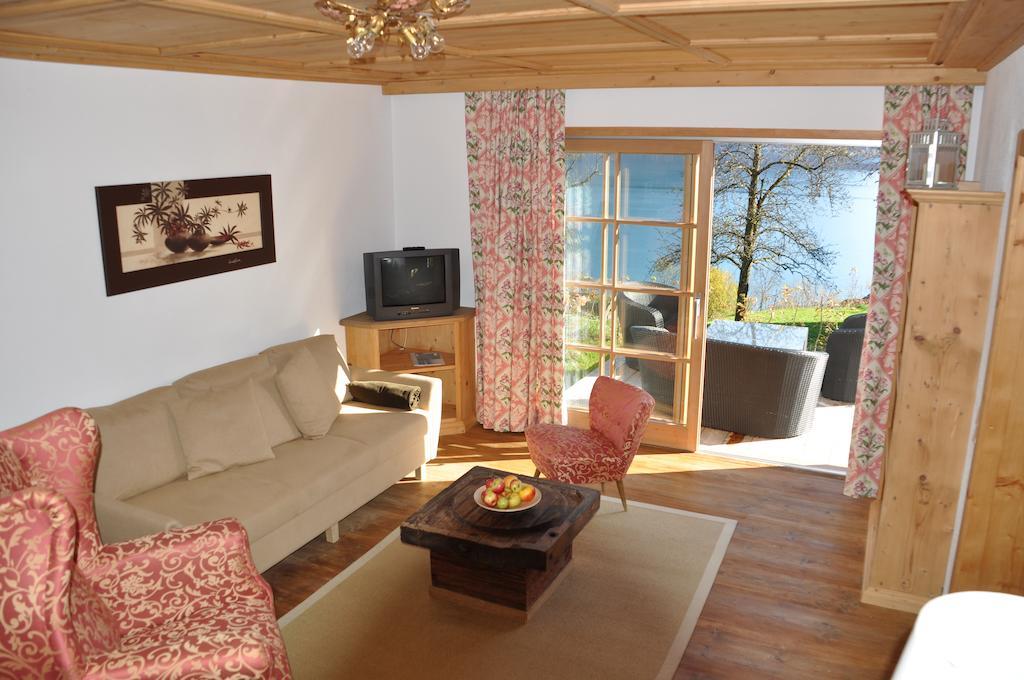 Exklusiv Apartment Scheichl Unterach am Attersee Quarto foto